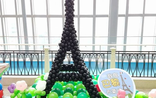 Balloon Eiffel Tower balloon sculpture_balloon decoration_氣球巴黎鐵塔_氣球法國_氣球佈置_氣球展_台北