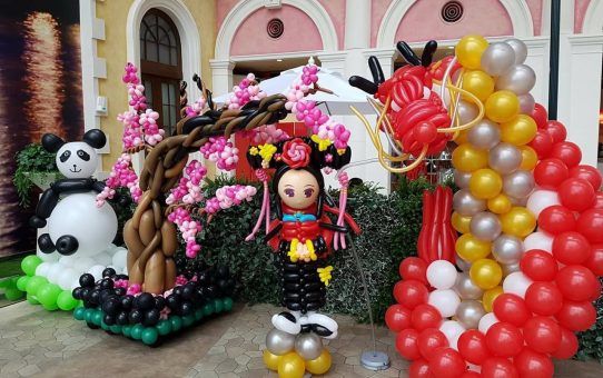 Balloon dragon_panda_tree_sculpture_balloon decoration_China_氣球龍_氣球熊貓_宮廷_氣球中國_氣球佈置_氣球展_台北