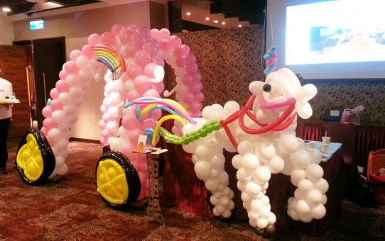 balloon decoration_balloon kart_氣球馬車